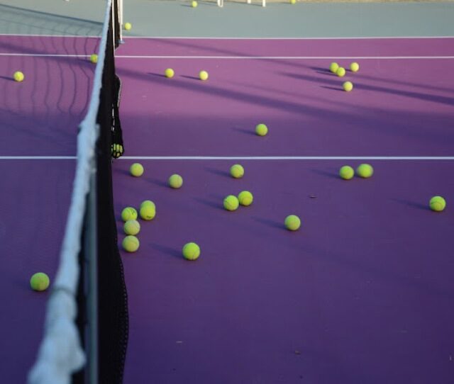 Fun and excercice with tennis